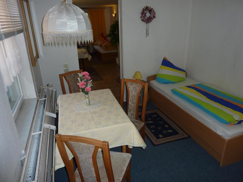 Pension Muench "Am Anger" Neuseusslitz Номер фото