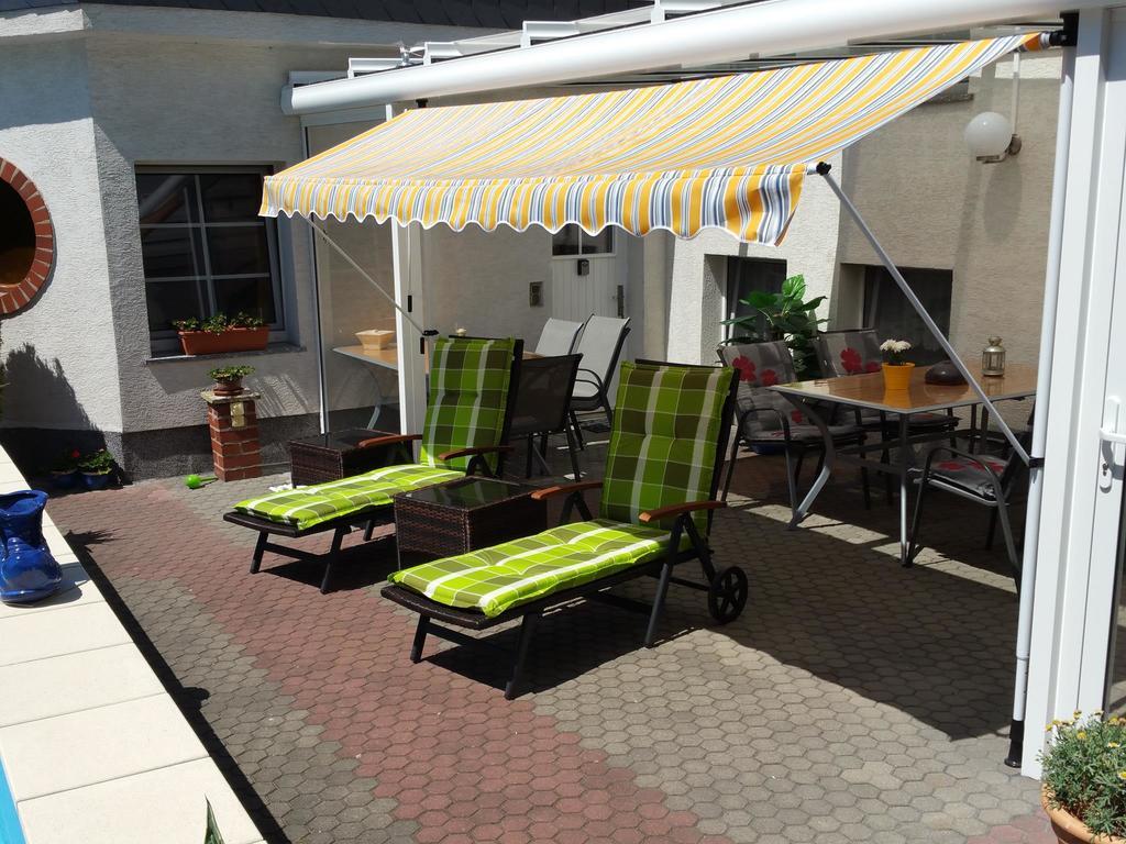Pension Muench "Am Anger" Neuseusslitz Экстерьер фото